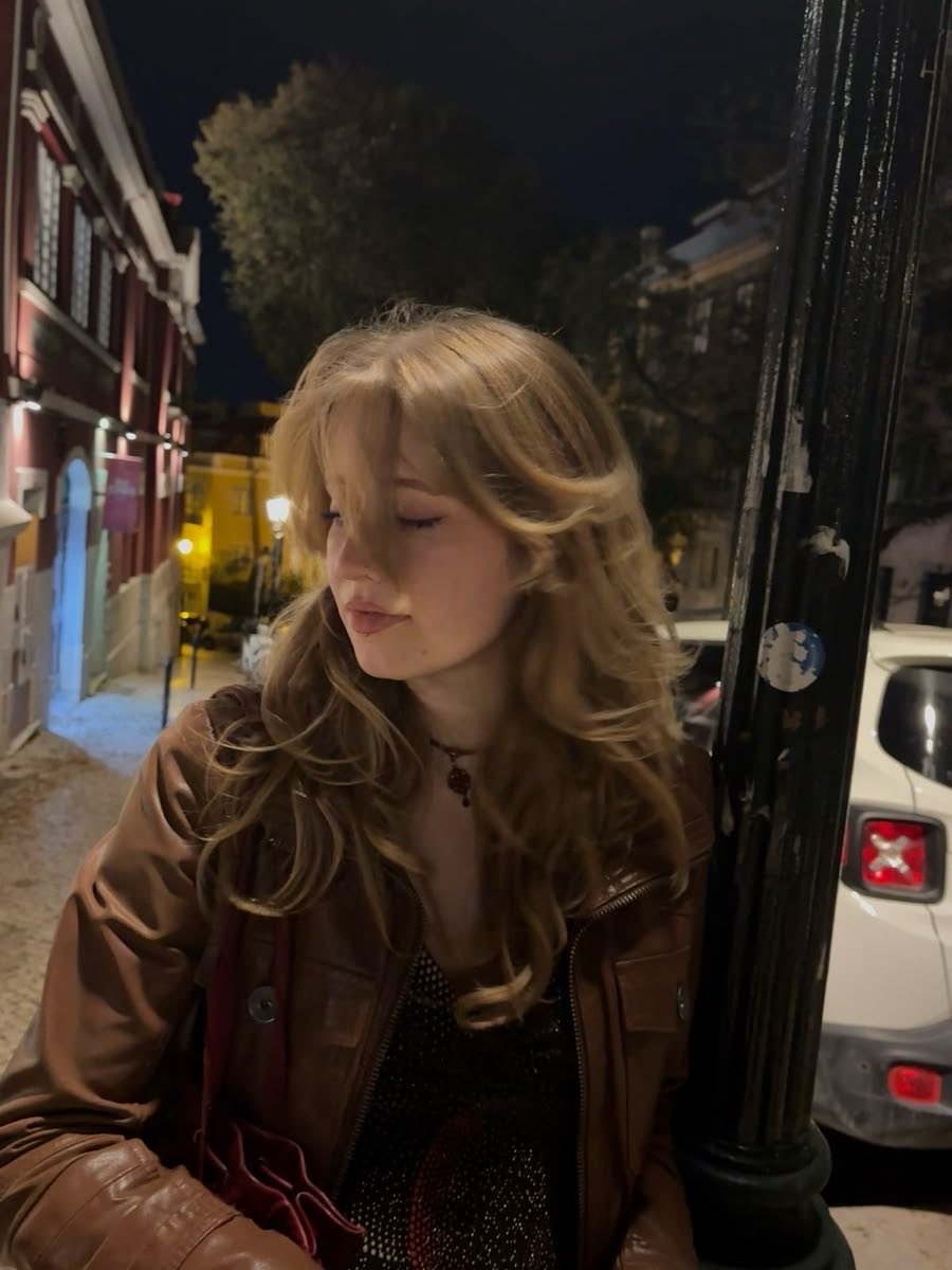 F3L1CTY's tweet photo. ───────── ◇ ─────────

   ❝ 
I never look for trouble .  It simply finds me , falls in love, and refuses to leave . .❞

                   #MCU- #MVRP

───────── ◇ ─────────

Genderbent of @TH3WING3DANG3L https://t.co/2LZbnvJQxZ