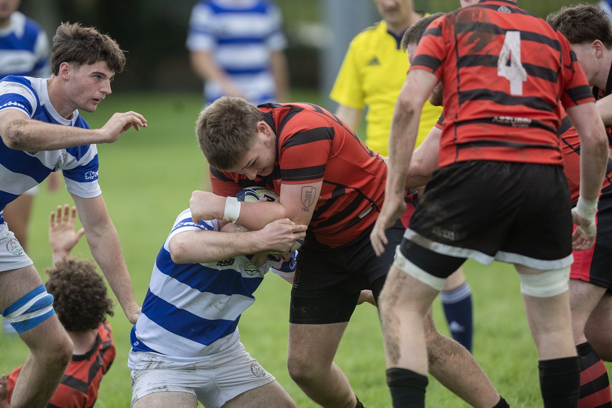 hsclonmelcbs's tweet photo. Action from our Senior match v @GCC_NewRoss in @ClonmelRFC this week 🏉🔴⚫️
#Schoolrugby #redandblack https://t.co/aUE6WHfTiw
