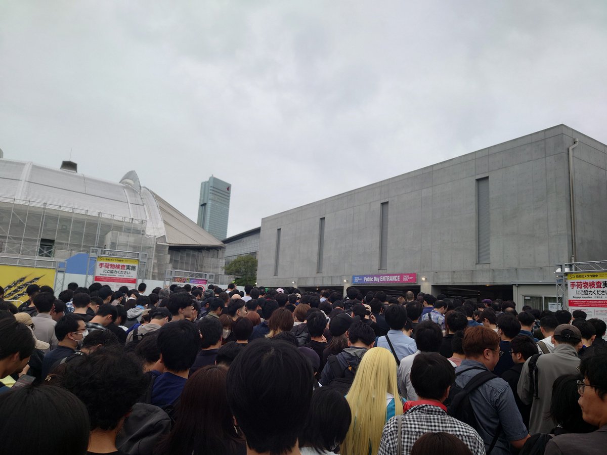 ftimasa's tweet photo. 今年も来ました！
久し振りの雨だが小雨で助かってる💦
#TGS30周年 https://t.co/UOsR3KPRT9