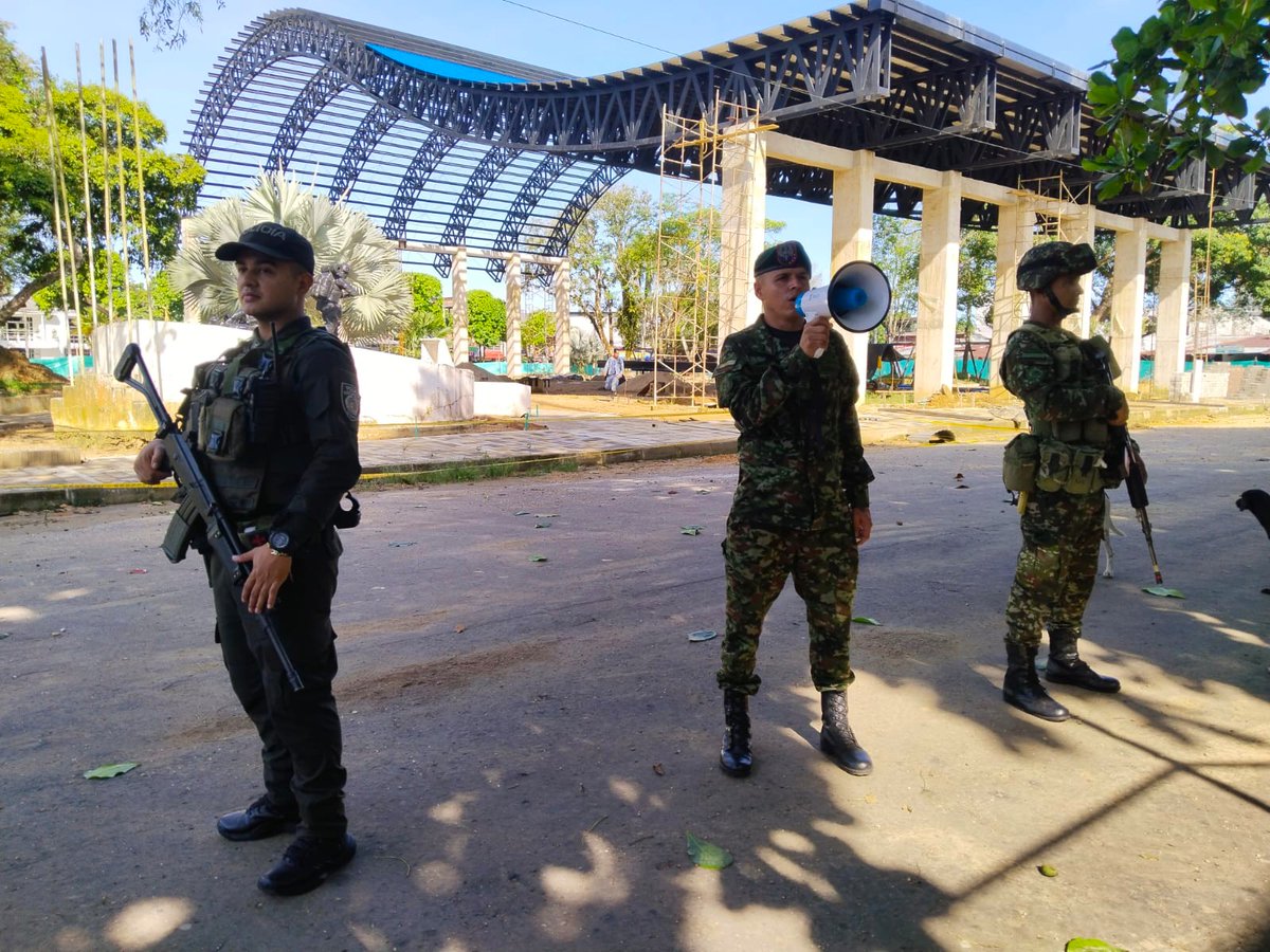 ftc_omega's tweet photo. En el municipio de Cartagena del Chairá, del @GobCaqueta, soldados del Batallón de Despliegue Rápido N.º 34 del @COL_EJERCITO, en coordinación con la @PoliciaColombia, recorrieron las principales calles del casco urbano para fortalecer la prevención de la extorsión y el secuestro.

Mediante perifoneo se difundieron recomendaciones para reconocer modalidades delictivas, evitar ser víctima de estos delitos y promover la denuncia oportuna ante las autoridades.

#Línea147 📢🤳
#YoNoPagoYoDenuncio 🚫🙅🙅‍♀️🙅‍♂️🚫