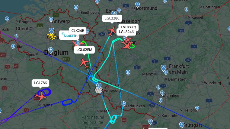 Osinttechnical's tweet photo. Numerous flights into Luxembourg Airport were forced to hold or diverted tonight after the airfield was shut down due to unknown drone activity. 

Comes after a series of Russian grey-zone drone incidents at other sensitive European sites. https://t.co/6UkNKyAtLF
