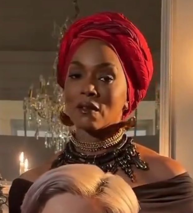 skptcbathena's tweet photo. just angela bassett being beautiful and talented 😌 my multifaceted queen https://t.co/4YkJQRCxYF