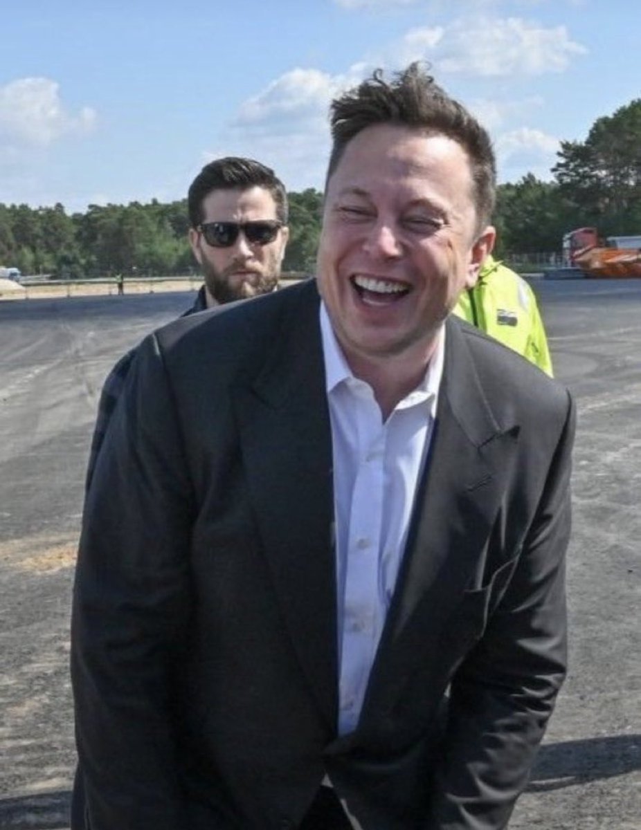 bprricua's tweet photo. Have you ever laughed at a joke you didn’t understand just to fit in?

Be honest!

A. Yes
B. No https://t.co/iskfhfT6Aa