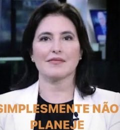 saracrisl7's tweet photo. @privnanaa amiga andré do prado e derrite tão colando na Marina, se não for a Ministra do desplanejamento vai ser os demônios da extrema direita https://t.co/SXFlw5zawd