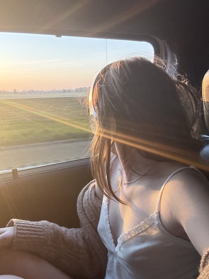 robertdavis8082's tweet photo. Say hi if you’re a good listener. We can talk, exchange pictures, and get to know each other slowly. I just don’t want to feel alone. 🤍 https://t.co/HVT9Cqx2HW