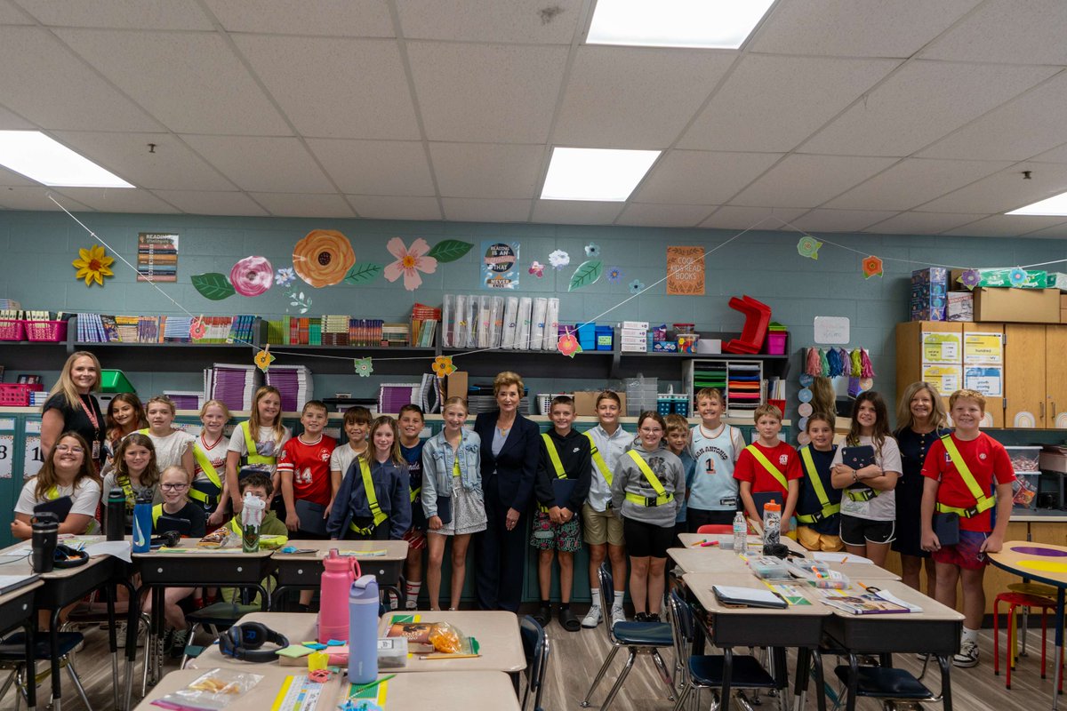 EDSecMcMahon's tweet photo. Celebrating my 43rd state visit in beautiful West Virginia! 

It was wonderful connecting with students, teachers, and parents to discuss how returning education to the states can strengthen literacy programs and expand career and technical education opportunities for students. https://t.co/c3XTIyrLGO