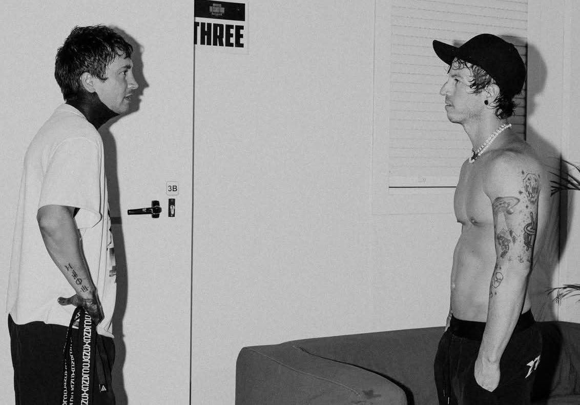 ppaladito's tweet photo. they’re getting closer together in every picture mase takes of them… LET’S KEEP UP THE GOOD WORK!!! https://t.co/xXLjrQeW7e