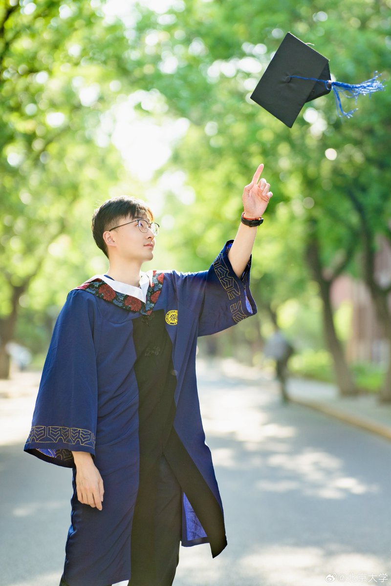 EpifaniaVaqpqc's tweet photo. Graduation check   Still can’t believe this chapter’s really over—thankful for every late-night study buddy, campus coffee run, and chaotic adventure that made these years unforgettable. On to whatever comes next! https://t.co/4CuBtKXjY7