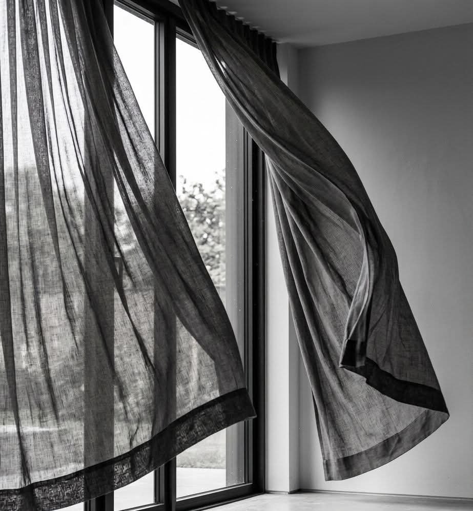 Atardecer_90's tweet photo. "...Cómo voy a culpar al viento 
        del desorden que hizo, 
sí fui yo quien abrió la ventana".

            ~Mario Benedetti. https://t.co/ikN3iGlDP6