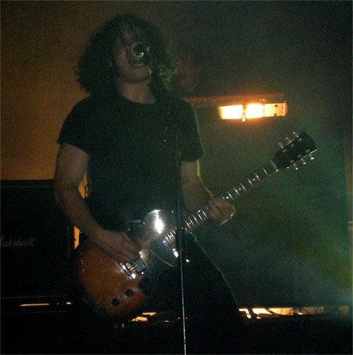 RayToroteeth tweet picture