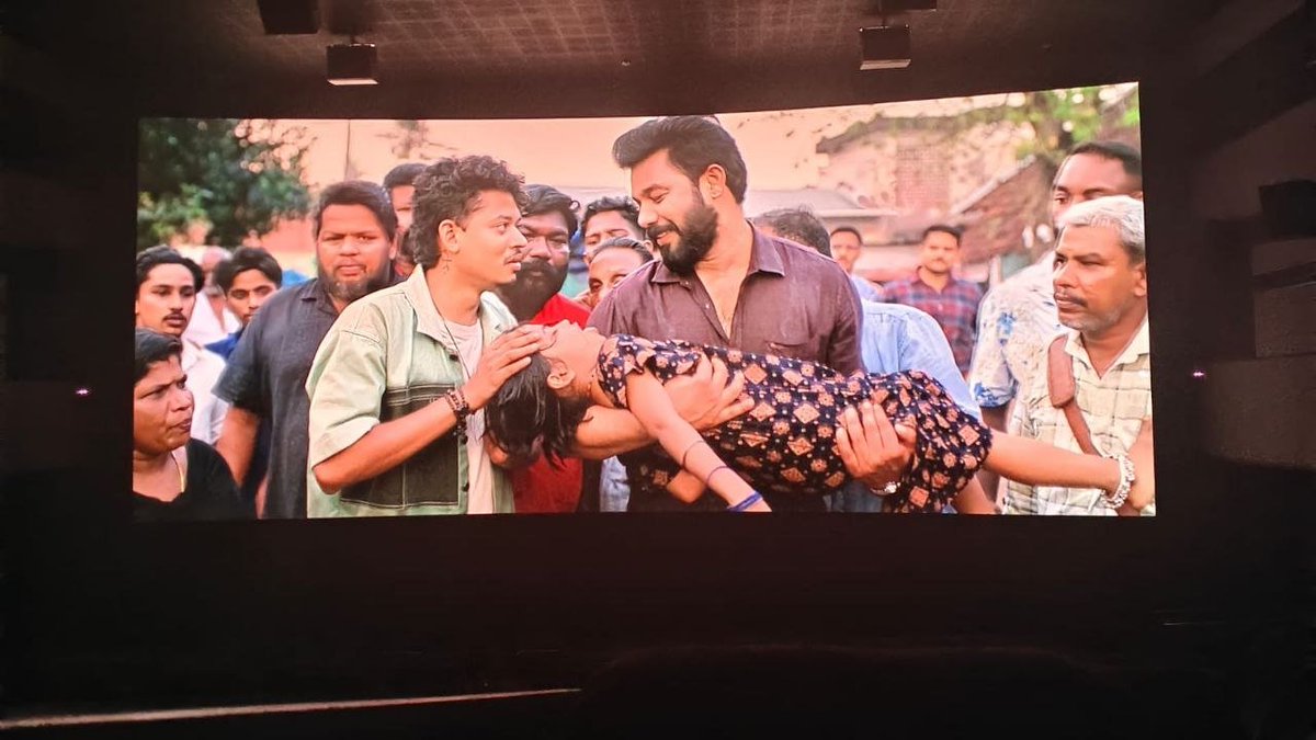sonaolickal_'s tweet photo. ഇന്ന് പടം കണ്ടു, ഷറഫുദ്ദീൻ&amp; സംഗീത് കരിയറിലെ ബെസ്റ്റ് പെർഫോമൻസ് കൊണ്ട് ഞെട്ടിച്ചു കളഞ്ഞു. പക്കാ ഇന്റൻസ് തിയേറ്റർ വാച്ച്

#MedicalMiracle #SangeethPrathap   #itsamedicalmiracle https://t.co/Mox9vBPujy