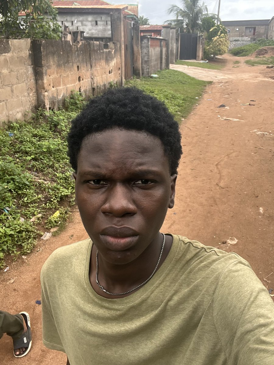 ArtsTemiewulo's tweet photo. INDUSTRY MACHINE, BIG KALA, No 1 gunner, How e be?🙏🏾 https://t.co/jmxr8Z6XXp