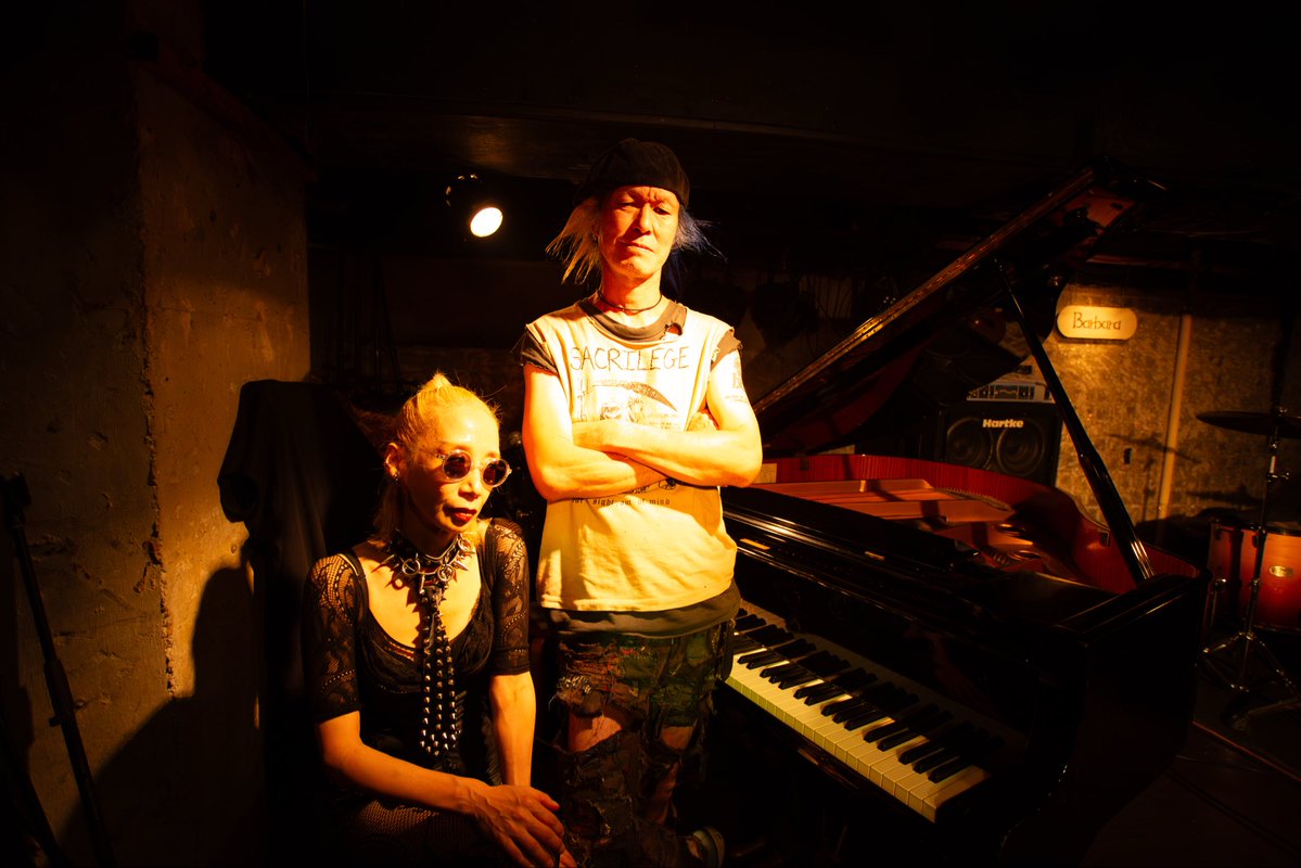 devilcode1214's tweet photo. 本日、荻窪にてお待ちしてまーす！
Devilcodeで出演^_^ https://t.co/67FYWf6jaY