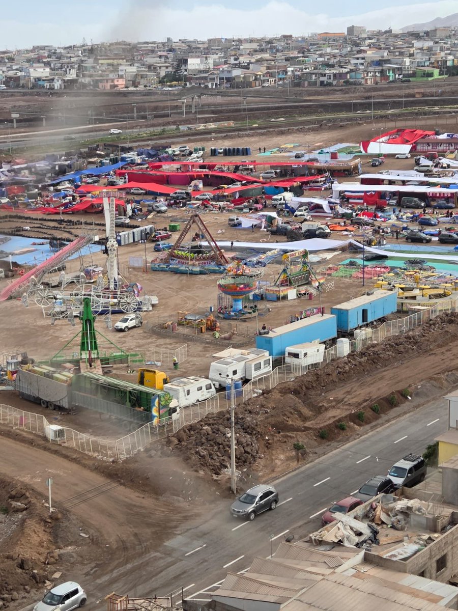 jorgesolimano's tweet photo. #iquique 
autoridades suspenden definitivamente las ramadas de Alto Hospicio https://t.co/HrDue2YsHV