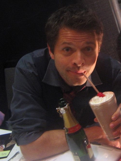 naturexmari's tweet photo. Happy Birthday Cas <3
@wretchedeulogy https://t.co/TsNnDuS95d