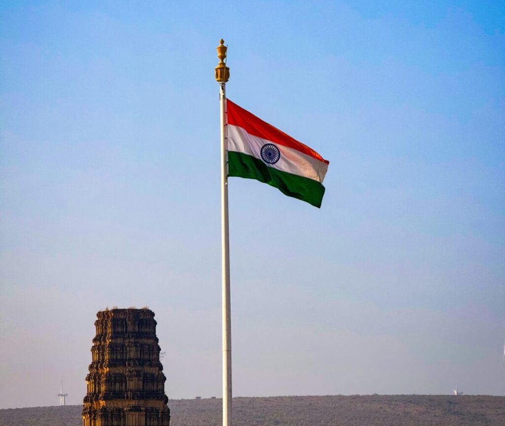 pvmagazinelatam's tweet photo. Píldoras solares: India ya suma este año 8,2 GWh de nueva capacidad BESS, Lituania apoya la residencial y suben los PPA en Europa: Al final de cada semana, pv magazine resume en español noticias… https://t.co/RxS9o8SkB8 #EnergíaSolar #TransiciónEnergética #Fotovoltaica https://t.co/ekBHJtW2Wc