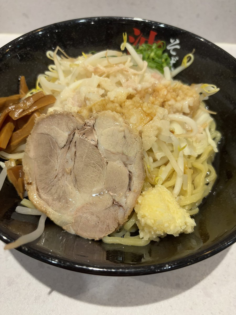 eL2khS6K18D08Js's tweet photo. 罪深い油そば https://t.co/6yilLDbFts