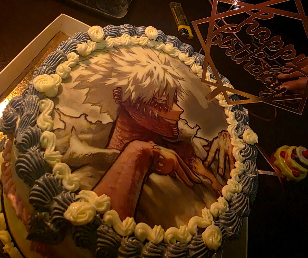 Bread_pudding_'s tweet photo. I WAS BIRTHED 18 YEARS AGO TODAY!! 
I HAD SUCH A FUN DAY I'M SO HAPPY!! 
(´ε｀ )♡
Anywaysss check out the birthday cake!! Hehehehehe (ˊᗜˋ) https://t.co/qLuqoaufNZ