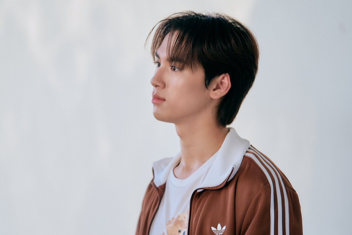 MrFanboySeries's tweet photo. SNEAK PEEK EP.4 🎬

🎞️ รับชม “รักสุดใจนายแฟนบอย Mr. Fanboy Series” พร้อมกันทุกวันเสาร์เวลา 22.30 น. ทางช่อง one 31

📽️ ดูออนไลน์เวอร์ชัน UNCUT เวลา 23.30 น. บนแอป iQIYI และเว็บ https://t.co/CH45u7mlJy ที่เดียวเท่านั้น : https://t.co/akavrhqvma

#รักสุดใจนายแฟนบอยSeries
#MrFanboySeries 
#MandeeWork