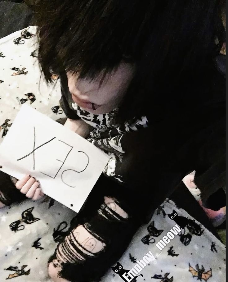 XxSceneKweenxX's tweet photo. https://t.co/ZU1HlEGqKM