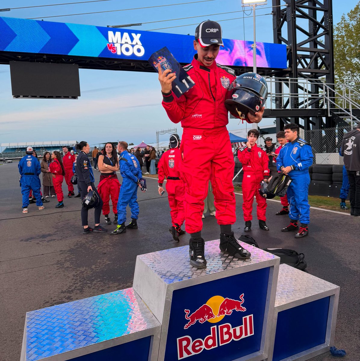 dylerxo's tweet photo. Simply lovely 🏎️❤️ فلوق قوي
#maxverstapen
#maxvs100 https://t.co/uKqUnyAABF