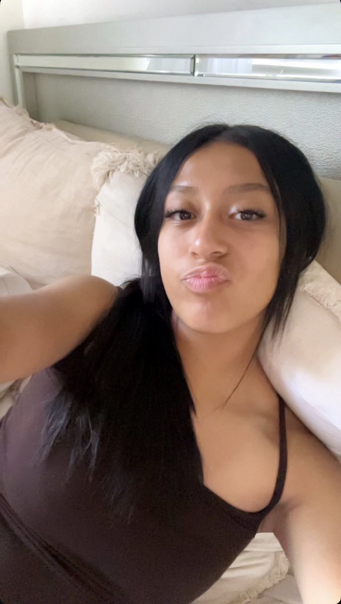 DaStrokercf's tweet photo. Who wants to Ft and jerk to Adrianna together. Dm https://t.co/evIsHRdEom
