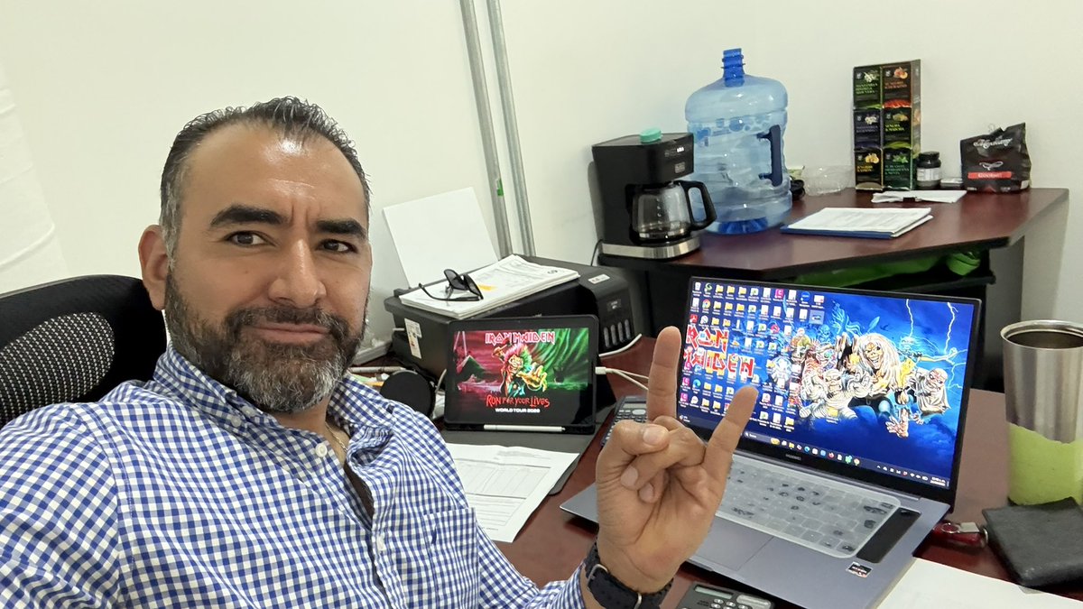AlfonsoHD85's tweet photo. #QueremosRock si me regalas los boletos el fondo de mi siguiente fotografía será con la banda en vivo 🤘🏼🎸⚡️ https://t.co/s9HjqmI6fJ