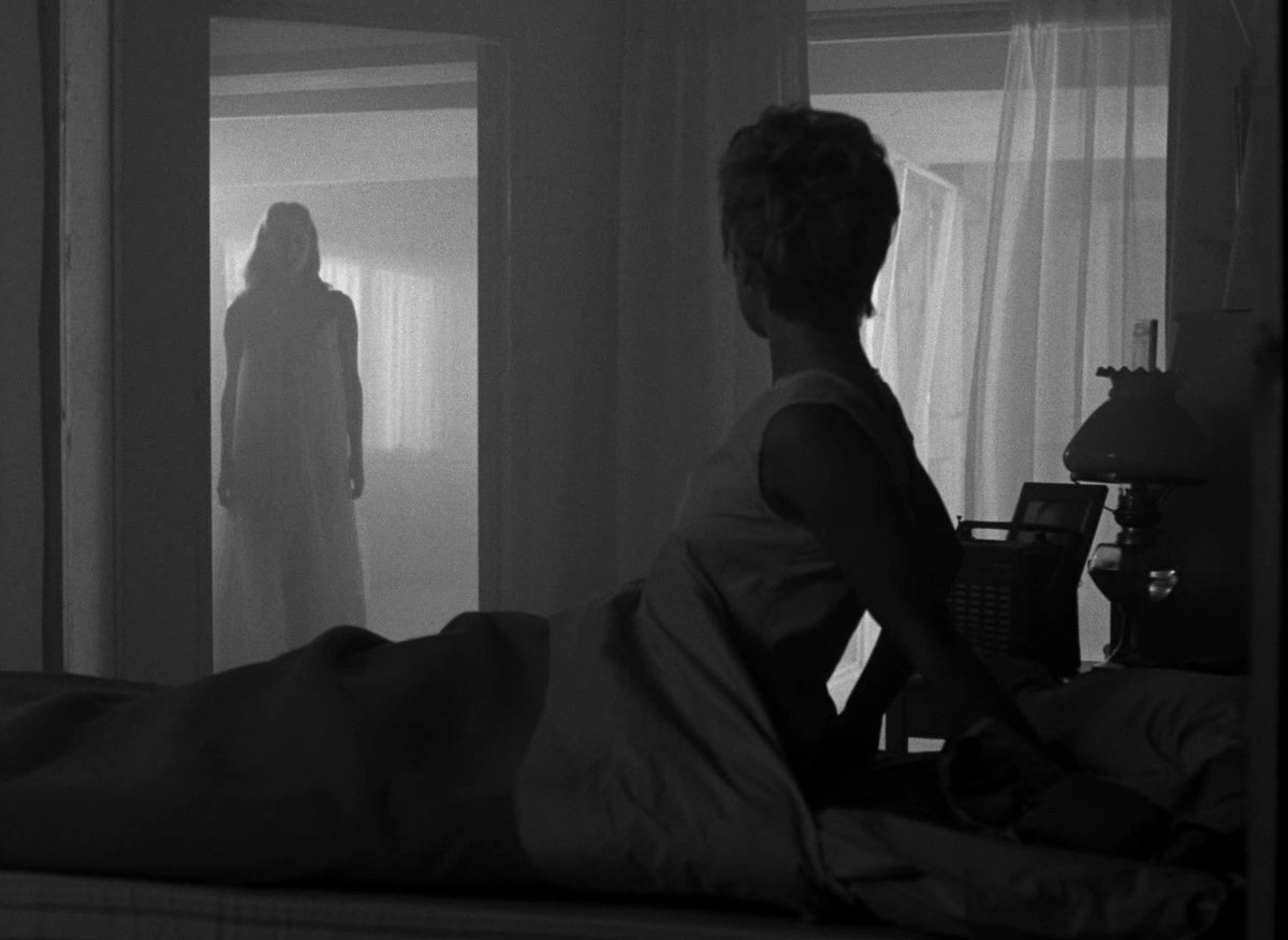 HauntedMovies's tweet photo. Persona (1966) dir. Ingmar Bergman https://t.co/MtSHqc6wGF