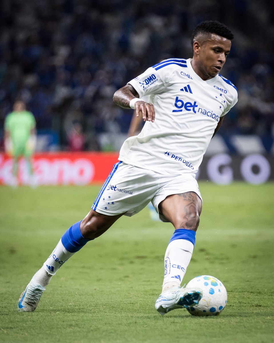 Cruzeiro's tweet photo. O Cabuloso volta a campo neste domingo pelo Brasileirão! Anote aí as informações! 📝👇

🗓️ 20/09/2026
🏆 Campeonato Brasileiro - 28ª rodada
🆚 Vitória
🕓 16h
🏟️ Barradão
📺 GeTV, Globo e Premiere

📸 @ggaleixo / Cruzeiro

#VITxCRU #PáginasHeroicas https://t.co/EKsoTGHxBt