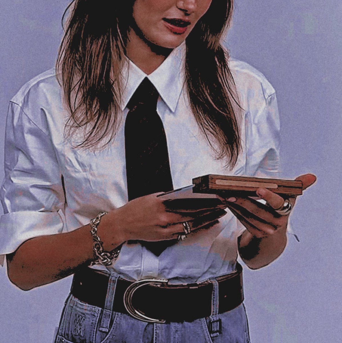 telenixs's tweet photo. ᅠ

it's  always  a  sigh  of  relief
when  she's  able  to  get  
out  of  that  uniform  of 
hers. 

what  do  you  think  re͟a͟d͟e͟r  .ᐣ

ᅠ https://t.co/puBmtfhoJs