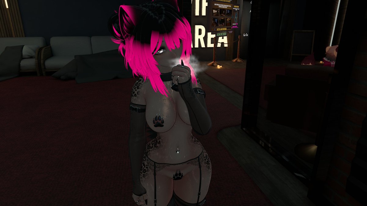 Astral_Fallen's tweet photo. Think next stream I'm Gonna use Tasha a bit more~  

You cuties seem to really like her!~  

Hope when my main avatar is fixed I can show it off and get that same love for her as well, Cuties!~  

Also happy Futa Friday, enjoy Cuties~ https://t.co/wPwQWUBtpi