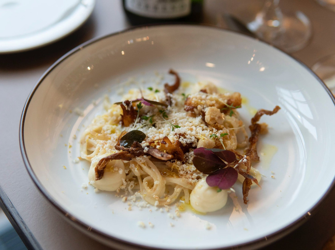 creambebe1's tweet photo. Just had the most incredible truffle mushroom pasta at that new little bistro on 5th St—creamy, fragrant, and the bread Chef’s kiss  Will definitely be back this weekend! https://t.co/Pb2shURtSr