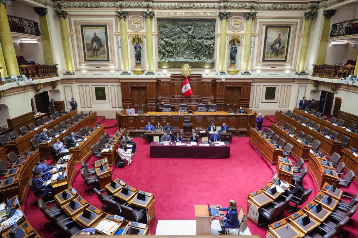 MidisPeru's tweet photo. 📍 #Ahora | Desde el Congreso de la República, la ministra de Desarrollo e Inclusión Social, Maritza Canales Martínez, sustenta la propuesta presupuestal del sector para el Año Fiscal 2027.

Una exposición centrada en fortalecer la protección social y la atención a las poblaciones más vulnerables.
