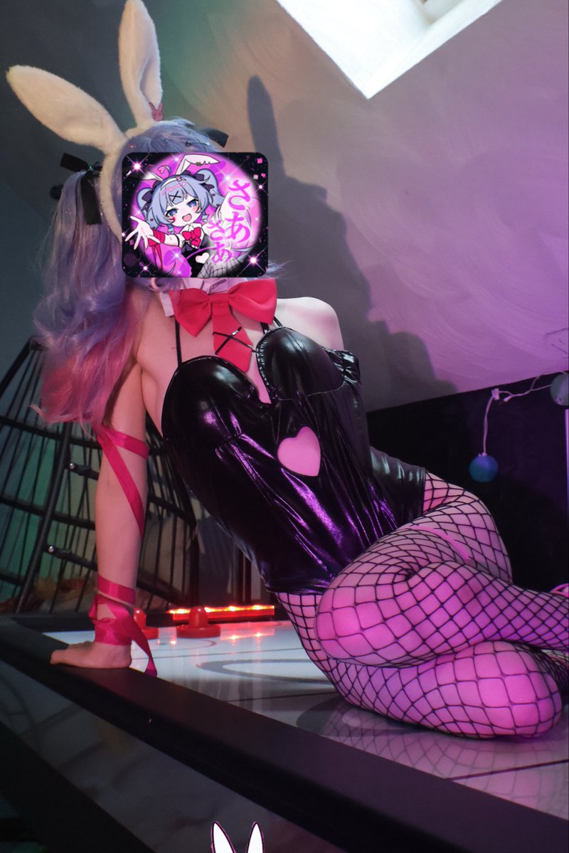 Peachisugar's tweet photo. @Bob479028594808 Hehe sure but this is all you get until you get a cosplay for meeee >;3 https://t.co/xoCINz4rYe