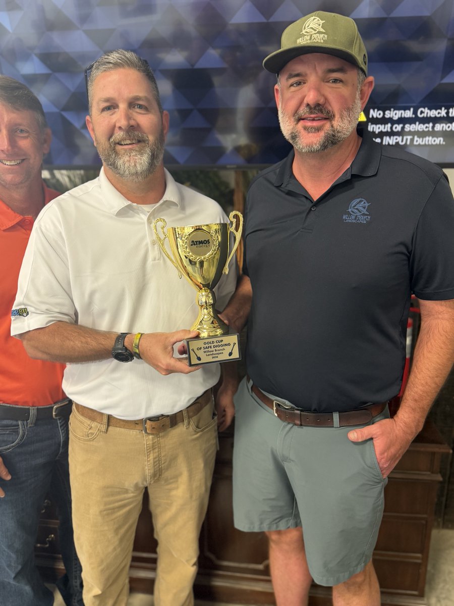 atmosenergy's tweet photo. In Tennessee, Atmos Energy awarded Willow Branch Landscapes with the Gold Cup of Safe Digging, recognizing its commitment to safe digging practices. Remember, call 811 before you dig; it keeps neighbors and communities safe! #GoldCupofSafeDigging #SafeDigging #ExcavationSafety https://t.co/K43yYWKroa