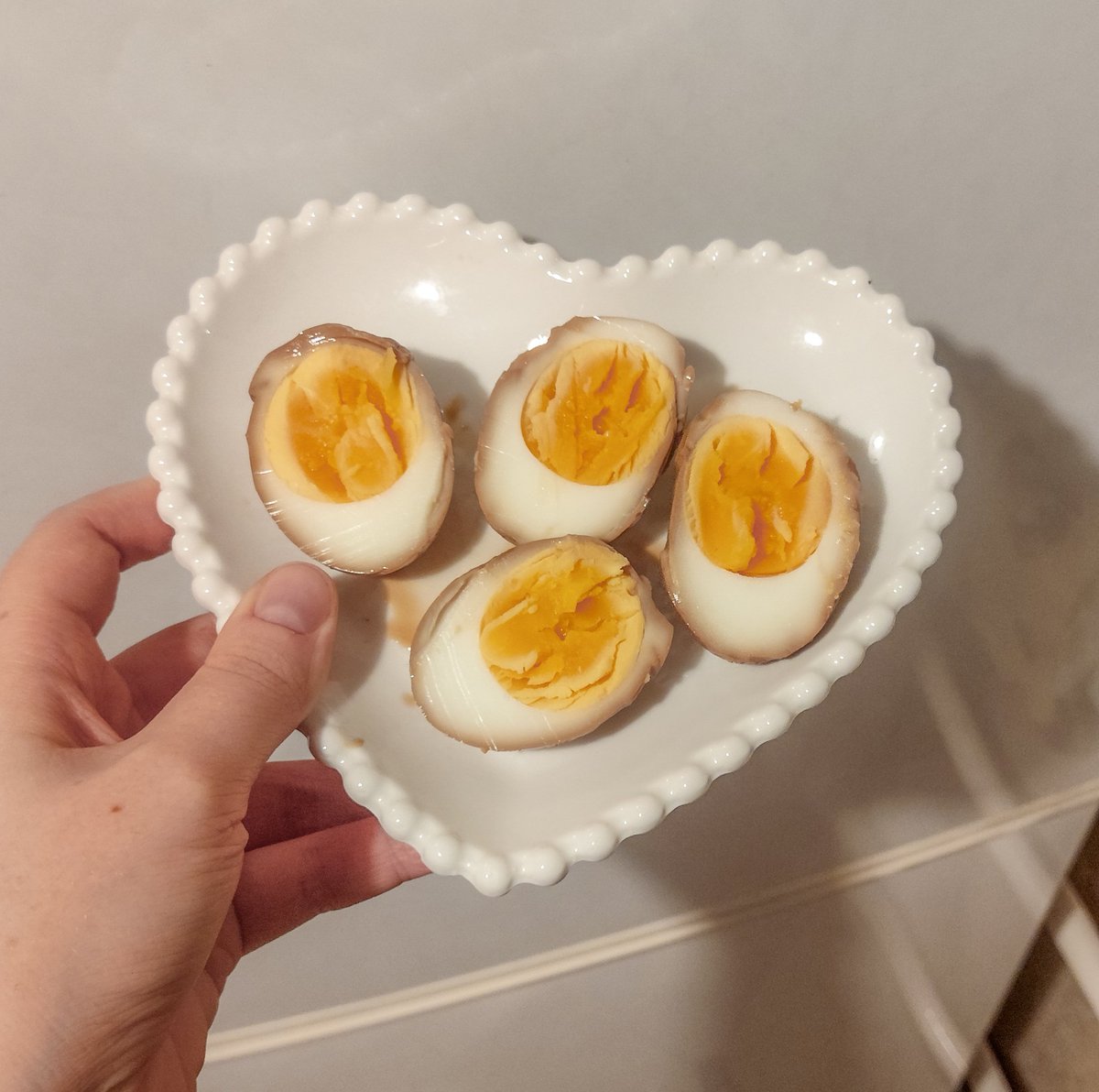 MeowSplit's tweet photo. Marinated eggs :)
Ate them with greek yogurt https://t.co/CKzGS6LVij