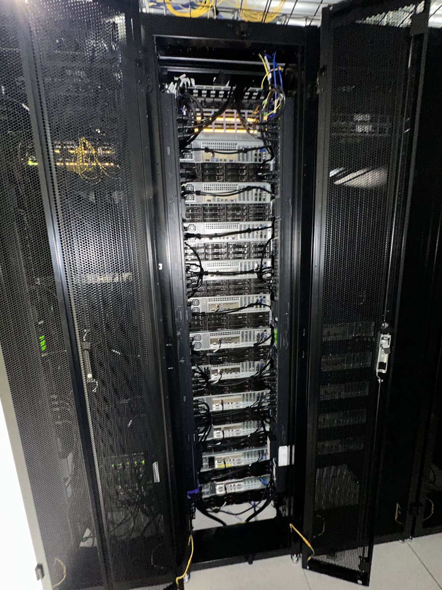piyushweb's tweet photo. Reliable infrastructure is hard. We worked with almost all server companies in the past (ovh, leaseweb, hetzner etc) but it never worked out well for us so we decided to do it all on our own! https://t.co/m6sl9AJS50