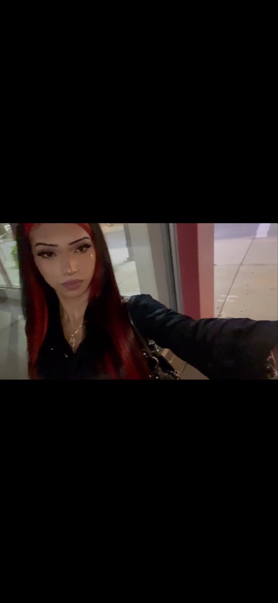 trvns_'s tweet photo. Reds my color for sure 😍😍
#trans #femboy #latina #native #mexican #ass https://t.co/3a8nS739Vp
