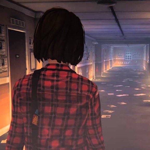 DomTheBomb's tweet photo. Behind The Scenes for filming of the Life is Strange TV Show 1st season 

Max’s Dorm Hallway Nightmare Scene is being filmed 👀 🎬 https://t.co/aI5iVSjYYj