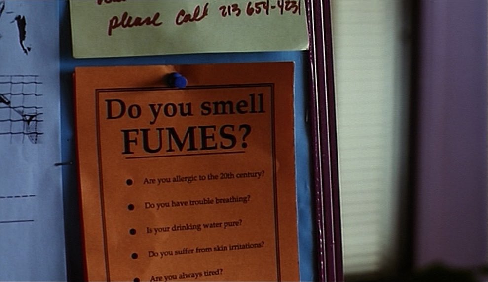 manguzzzz's tweet photo. Safe, Todd Haynes (1995) https://t.co/vGi3QH5JIH