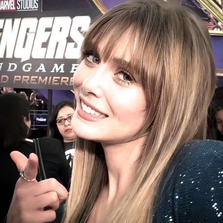 sbnsprng's tweet photo. she has the most beautiful smile in the worlf https://t.co/c7qIxTqagY