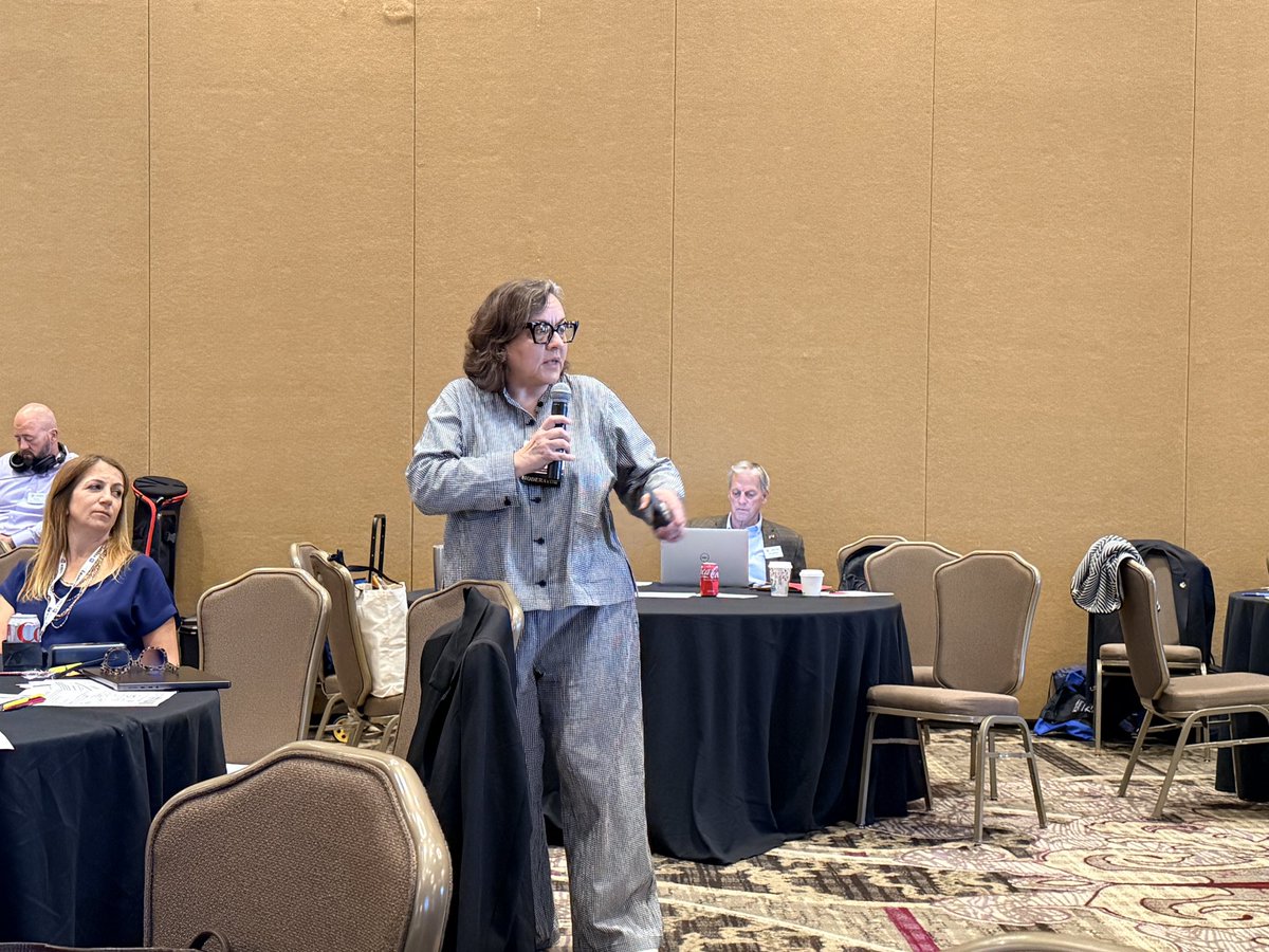 ISBAlawyer's tweet photo. Jonathan D. Steele, Beermann LLP, presents “Cybersecurity Essentials for the Small Firm (No IT Department Required)” during the ISBA Solo &amp; Small Firm Conference 2026.

Special thanks to moderator Pamela Kuzniar, Haid &amp; Teich LLP. 

#ISBA #SSFC26 https://t.co/ERsTDIsCvH
