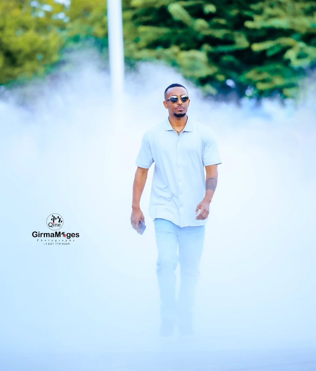 EWCHENoNbInG's tweet photo. 今日もスレッズ民に聞いてみる🙏🪡 ミシン用糸を、
布を買うたびに
その布に合わせた色を買い足す… https://t.co/BsB4K0sD5i
