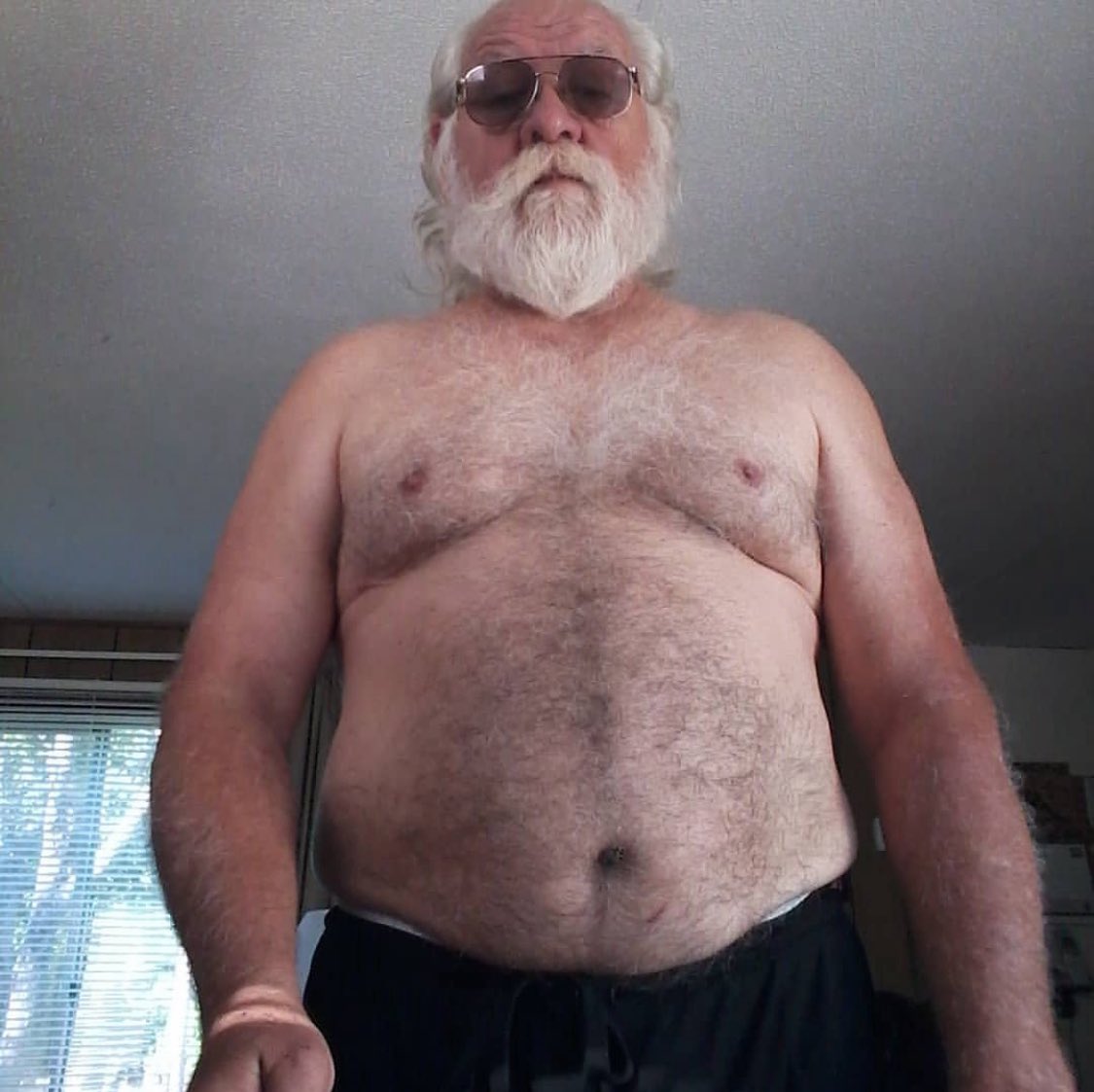 DonaldLockbi's tweet photo. Will you accept me just the way I am https://t.co/10M39JbU4L