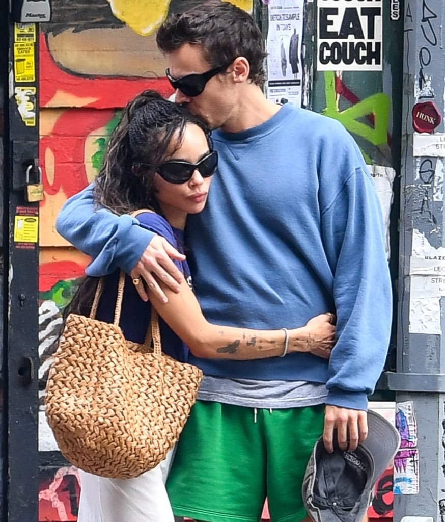 sovacodoharry's tweet photo. tudo que peço pra deus ele dá pra zoe https://t.co/nb9AJOCHiI