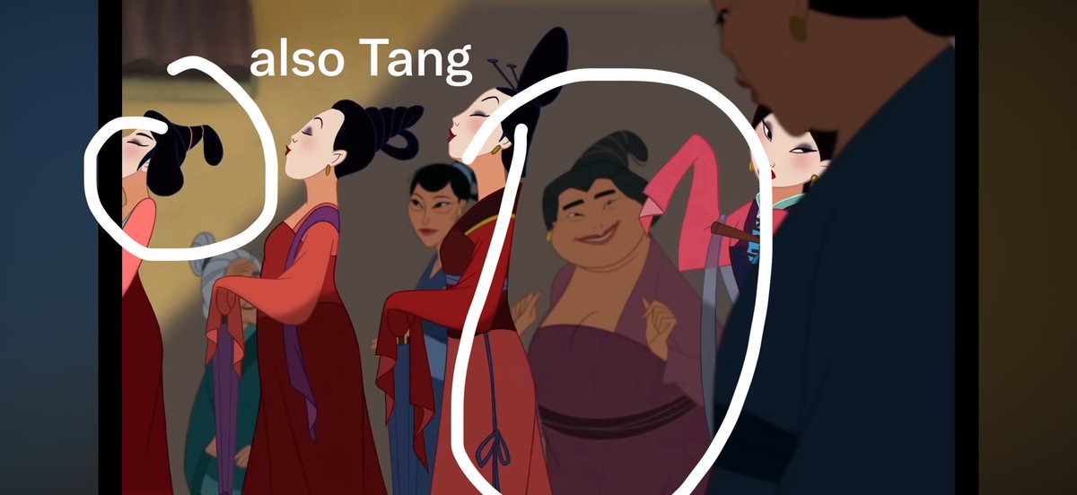 4SleepyHedgehog's tweet photo. I liked this movie as a kid, but now that I’m studying sinology I just try not to think about it. I especially hate how they just mixed a bunch of women’s hanfu styles from different dynasties instead of sticking into the canonical era’s fashion, which is Northern and Southern dynasties I’m not mistaken. As a hanfu enthusiast I’m mad as hell. 
+making a comedic relief out of a DRAGON which is literally a symbol of imperial power was really unnecessary and disrespectful.