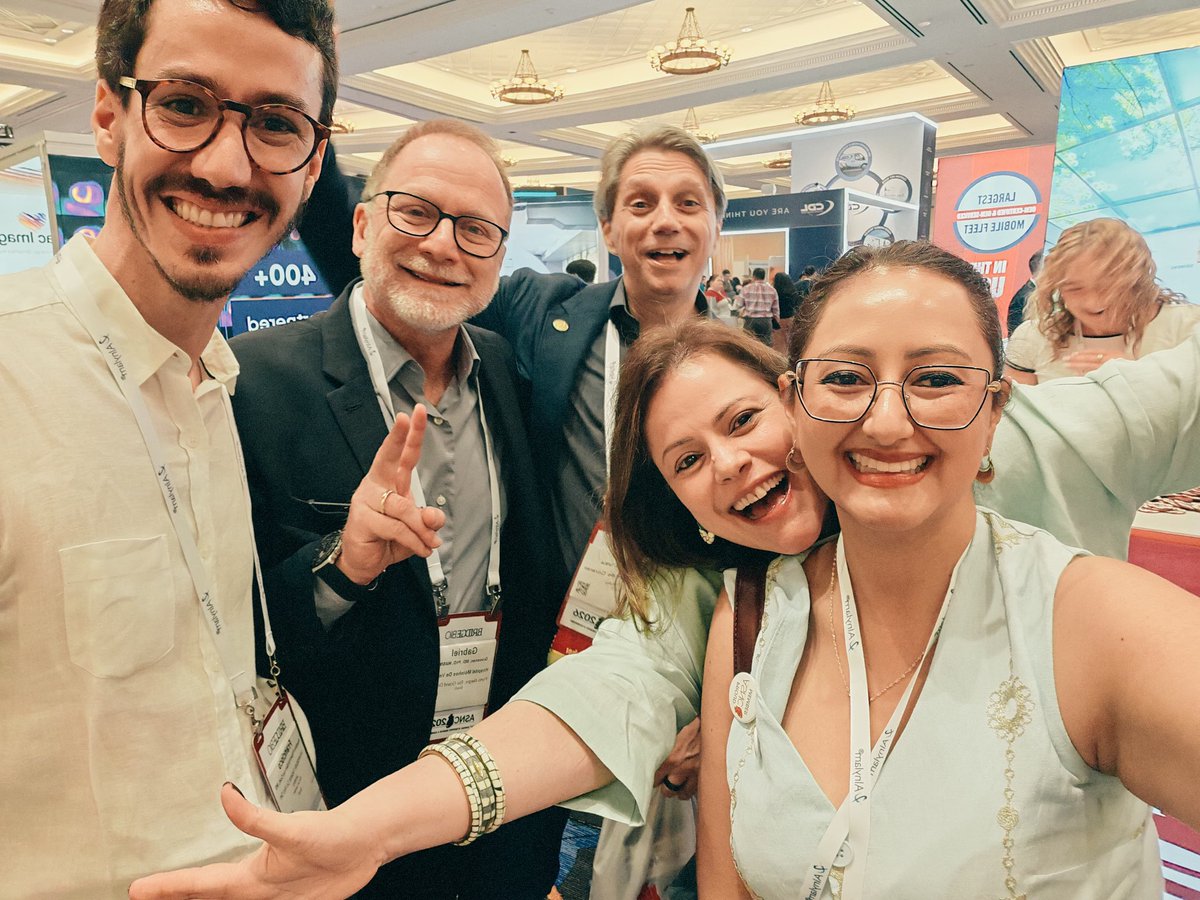 aglavam's tweet photo. #ASNC2026 is also about catch up with dear friends!! ❤️ @MyASNC https://t.co/29yWhtknrW