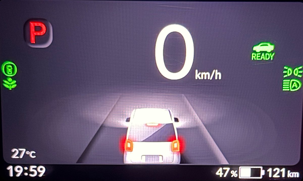NONEeco's tweet photo. エヌいぬ⑥？アナザーきんようび

🔋▲8%（いき▲3かえり▲5）
🚘▲23km（いき▲8かえり▲12）

走行モード：
シングルペダル＋ECON

エアコン：切り替え方式（M.Low1）
走行時Ec.0←→信号待ちECON:OFF

来週シルバーウィークハーフなのでもう一週行けるっちゃいけるきがするっすわん。行かないけど。

#NONEe