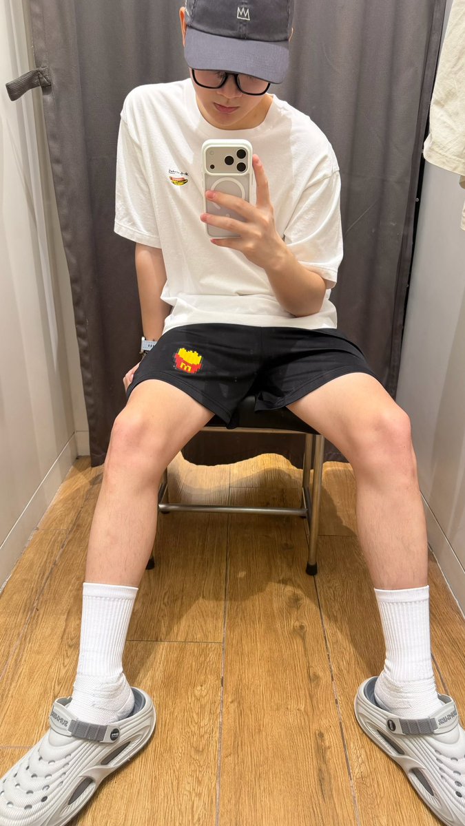 LsletYu's tweet photo. 💤 https://t.co/TY9CUDNJ0V