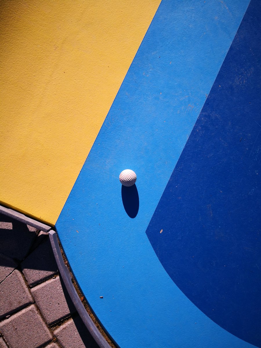 PBloom1's tweet photo. Through a club roster, I was with a quiet paramedic near the aspen upland. Beech shade and cedar pattern were around us. My silver visor and olive notebook were there too. We both wanted another one. #GolfFriends #AspenUplandGolf https://t.co/zUFgPFXit0